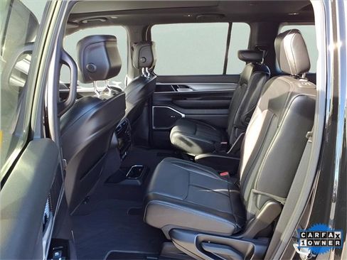 Used 2024 Jeep Wagoneer Series II image 14