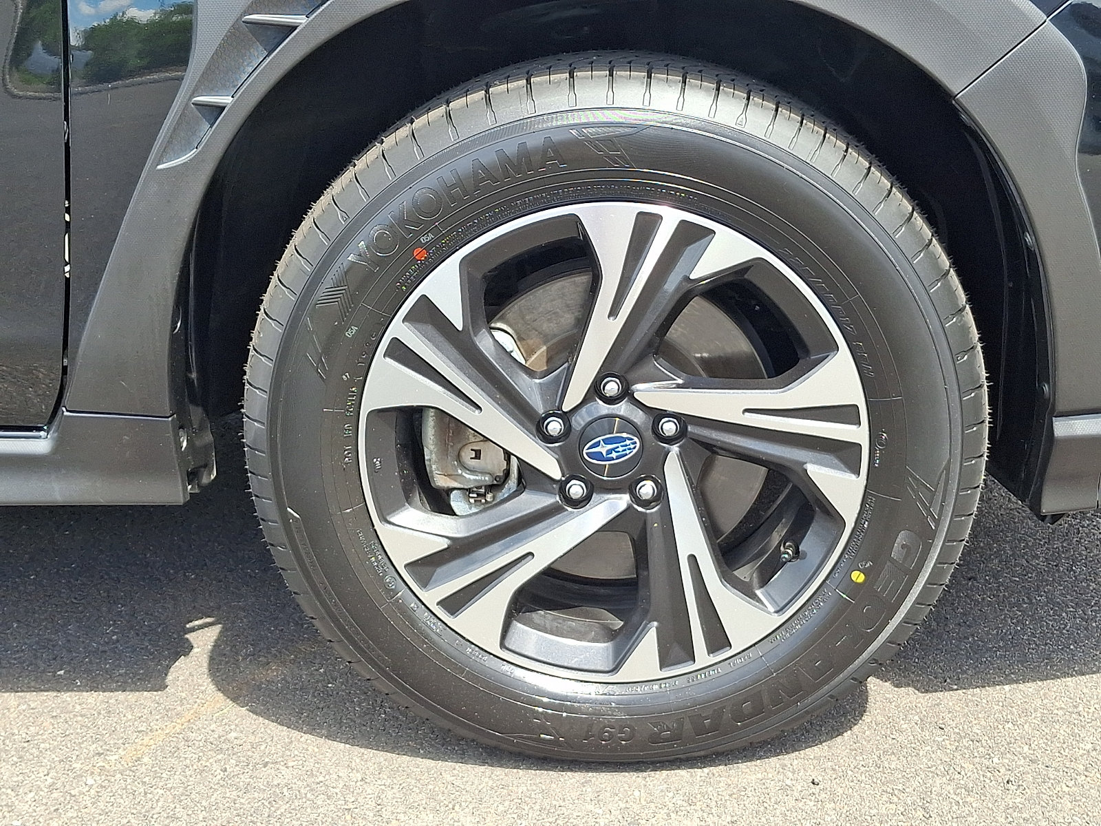 Certified 2024 Subaru Crosstrek 2.0i Premium AWD/4WD image 9