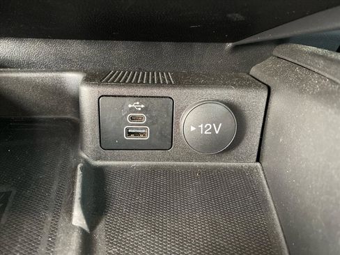 Used 2025 Ford Escape Platinum image 13