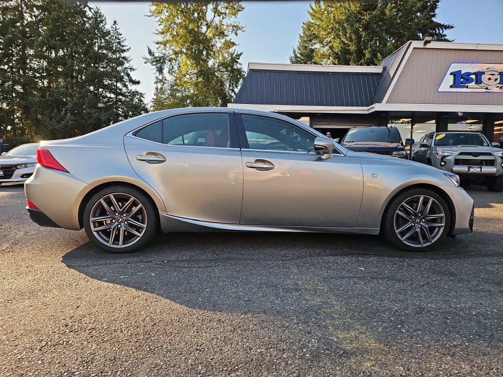 Used 2018 Lexus IS 300 AWD image 5