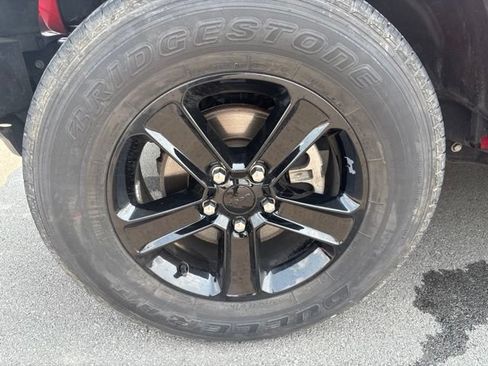 Used 2021 Jeep Wrangler Unlimited Sport AWD/4WD image 2