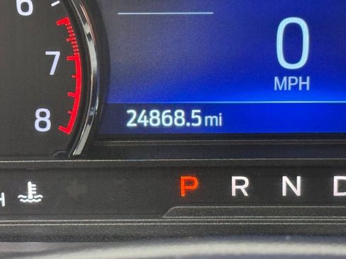 Used 2022 Ford Explorer ST-Line image 16