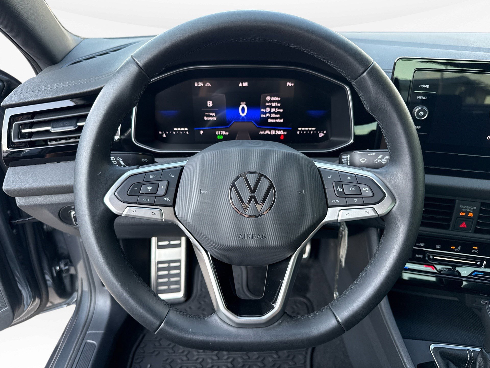 Used 2026 Volkswagen Jetta Sport FWD image 12