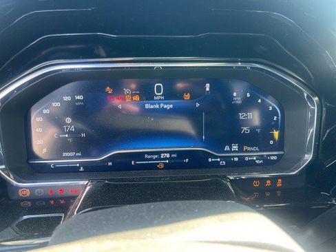 Used 2023 Chevrolet Silverado 1500 LT image 10