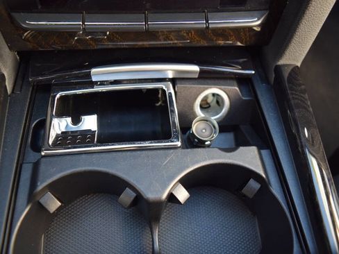 Used 2010 Mercedes-Benz E 350 4MATIC Sedan image 57