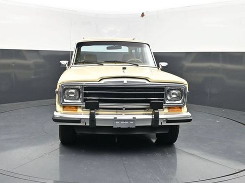 Used 1988 Jeep Grand Wagoneer AWD/4WD image 2