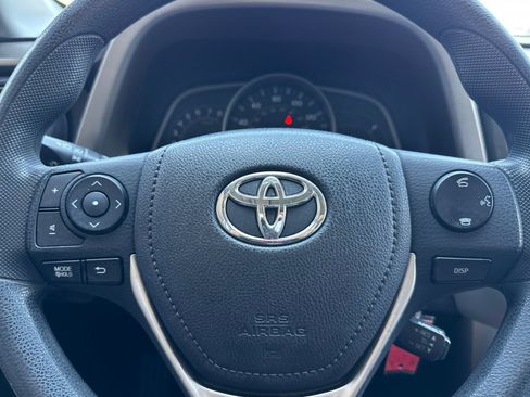 Used 2014 Toyota RAV4 XLE FWD image 11