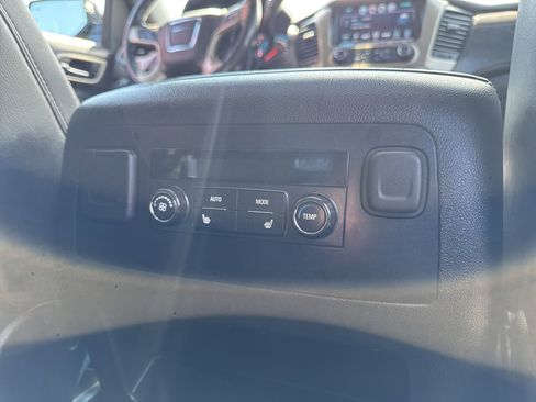 Used 2017 GMC Yukon Denali AWD/4WD image 31