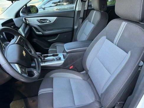 Used 2024 Chevrolet Blazer LT w/ Midnight/Sport Edition FWD image 10