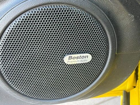 Used 2010 Chevrolet Camaro SS w/ RS Package image 18