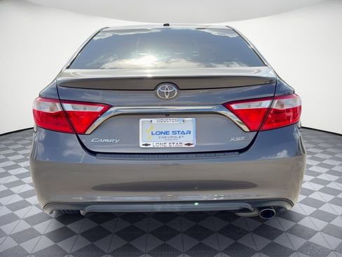 Used 2017 Toyota Camry XSE FWD image 11