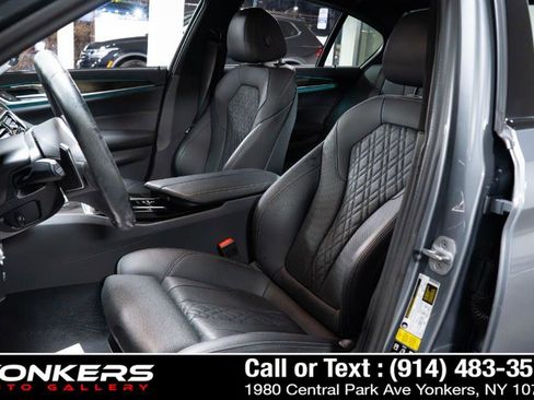 Used 2023 BMW 540i xDrive w/ M Sport Package image 37