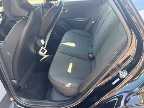 Used 2025 Kia K4 FWD image 25