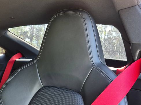 Certified 2021 Porsche 911 Carrera RWD image 6