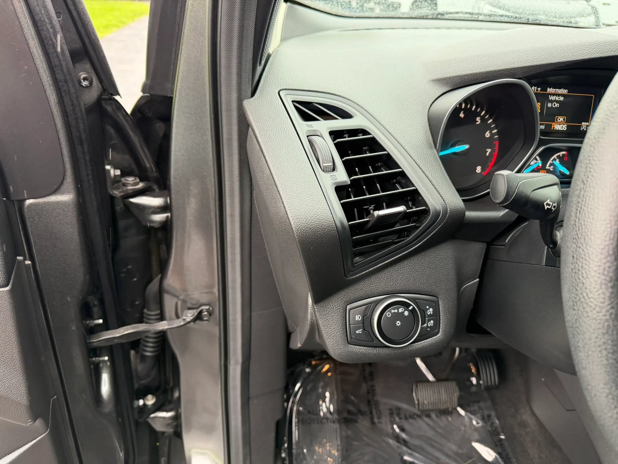 Used 2018 Ford Escape SE AWD/4WD image 13
