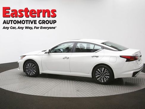 Used 2024 Nissan Altima 2.5 SV w/ SV Premium Package FWD image 62
