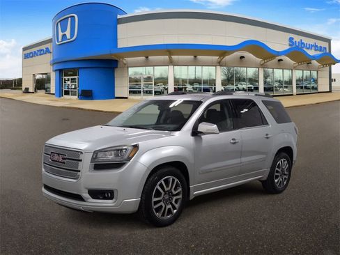 Used 2013 GMC Acadia Denali image 4