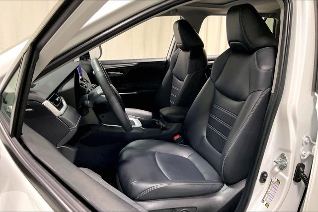 Certified 2023 Toyota RAV4 XLE Premium AWD/4WD image 26