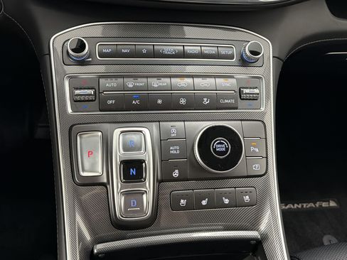 Used 2023 Hyundai Santa Fe Limited FWD image 18