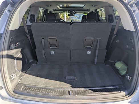 Used 2022 Jeep Grand Cherokee L Limited w/ Trailer Tow Group (B) image 12