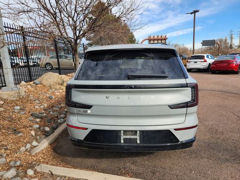 Used 2025 Volvo EX90 Ultra image 6