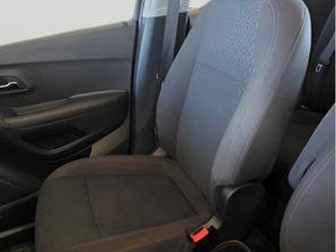 Used 2016 Chevrolet Trax LS image 22