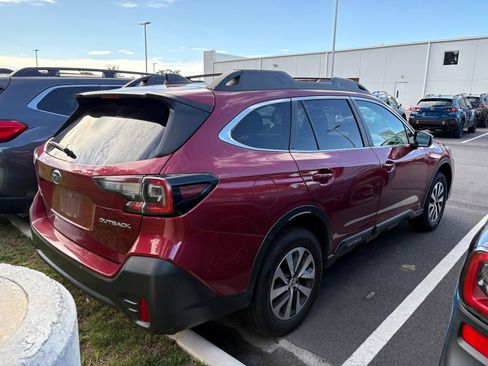 Certified 2022 Subaru Outback Premium AWD/4WD image 6