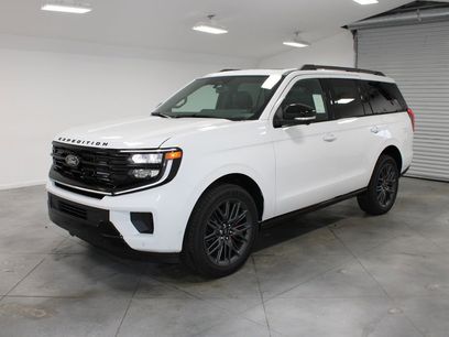 New 2025 Ford Expedition Platinum w/ Stealth Performance Package