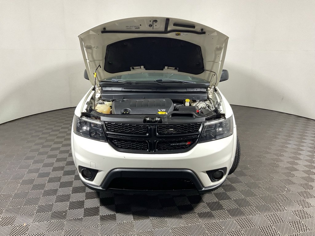 Used 2019 Dodge Journey SE w/ Premium Group AWD/4WD image 7