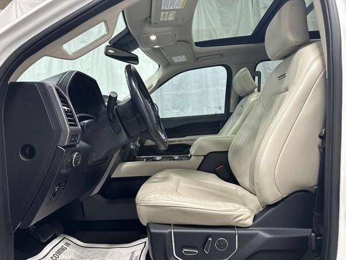 Used 2021 Ford Expedition Platinum AWD/4WD image 14