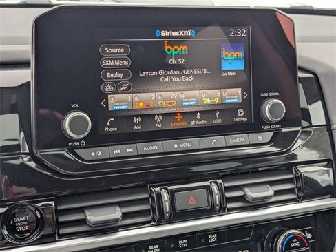 New 2025 Nissan Pathfinder SV w/ SV Premium Package image 20