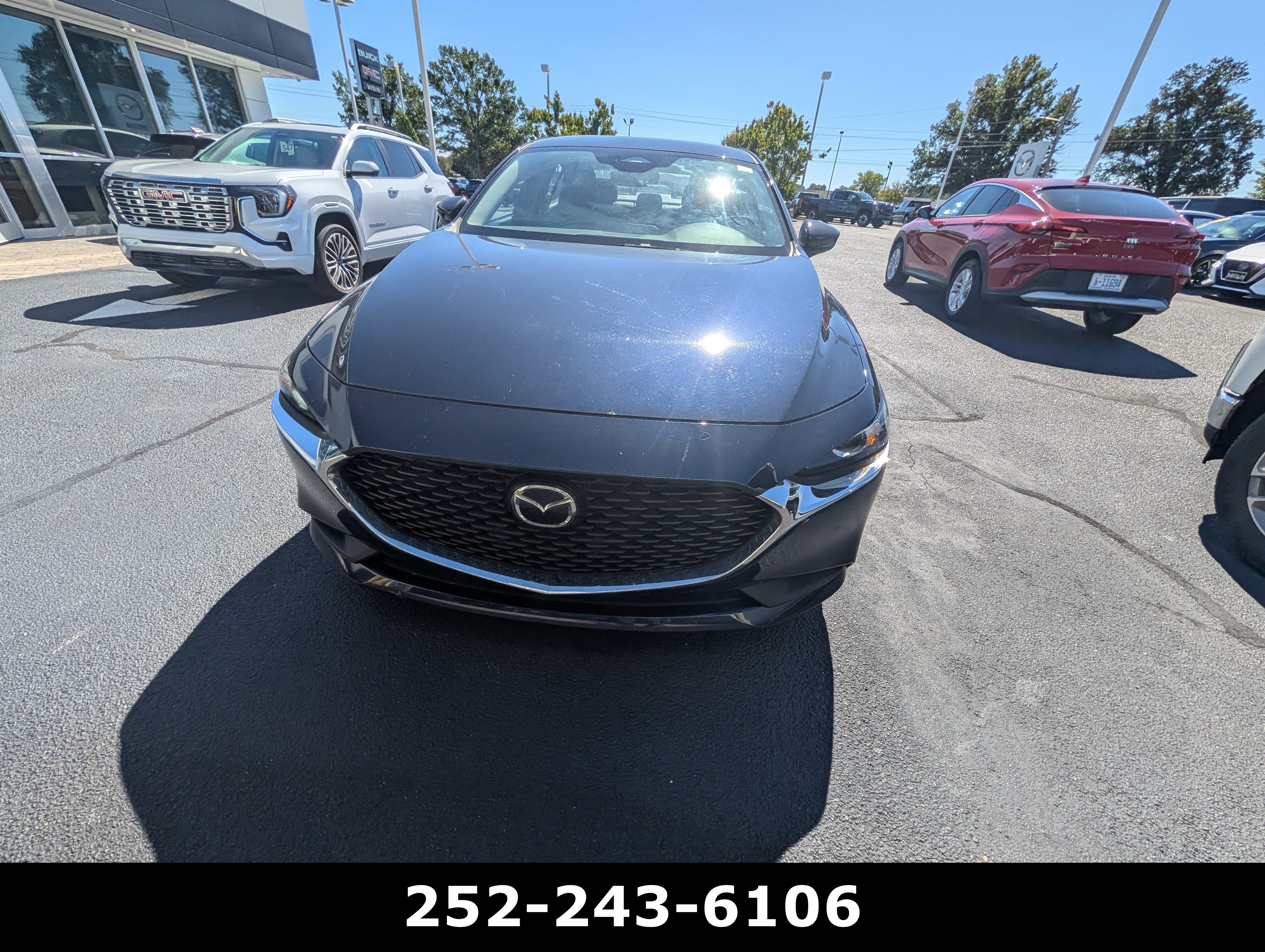 Used 2025 MAZDA MAZDA3 s FWD image 2
