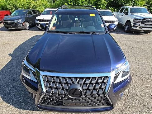 Used 2020 Lexus GX 460 Premium w/ Premium Package AWD/4WD image 13