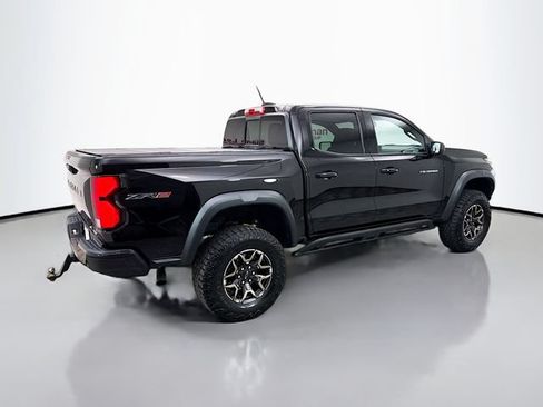 Used 2024 Chevrolet Colorado ZR2 AWD/4WD image 7