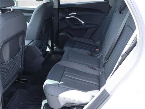 Certified 2025 Audi Q5 Premium w/ Premium Plus AWD/4WD image 23