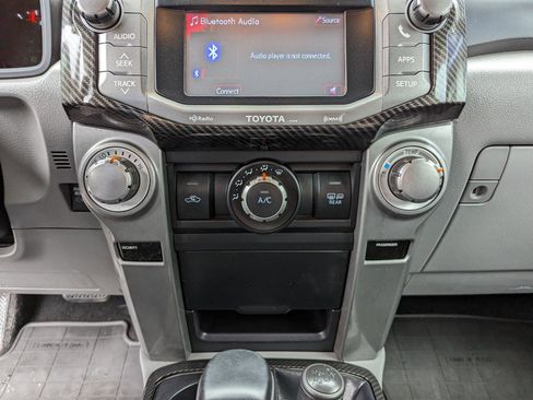 Used 2012 Toyota 4Runner Trail AWD/4WD image 20