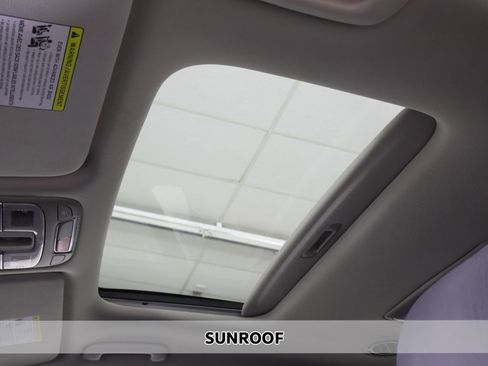 Used 2023 Kia Telluride EX X-Line image 4