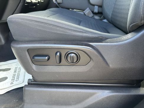 Used 2023 Chevrolet Silverado 2500 LT image 20