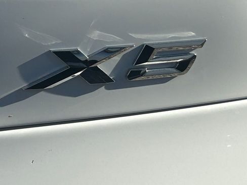 Used 2025 BMW X5 xDrive50e image 31