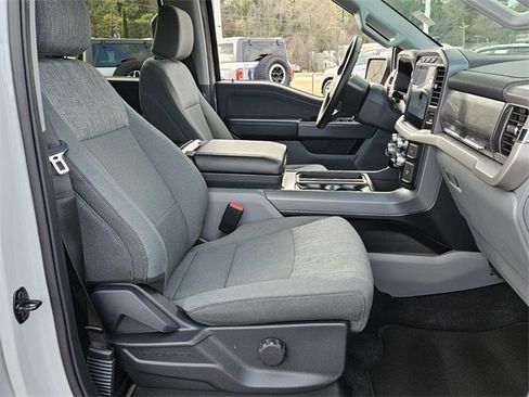 Used 2023 Ford F150 Lightning XLT image 16