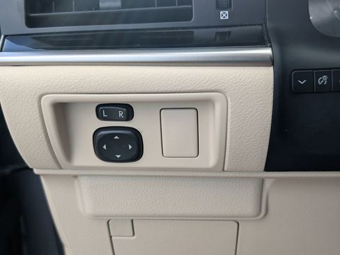 Used 2015 Lexus ES 350 image 28