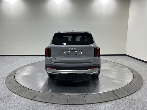 New 2026 Kia Sorento S image 6