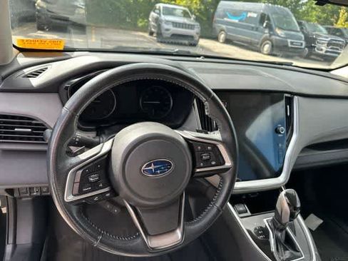 Used 2021 Subaru Outback Premium AWD/4WD image 6