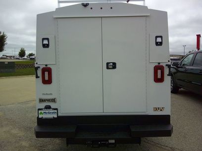 New 2025 GMC Savana 3500 w/ Power Convenience Package