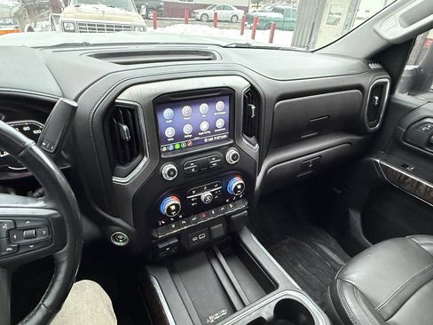 Used 2020 GMC Sierra 2500 Denali w/ Denali Ultimate Package image 16