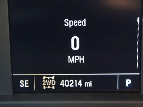 Used 2024 Chevrolet Silverado 1500 Custom image 4