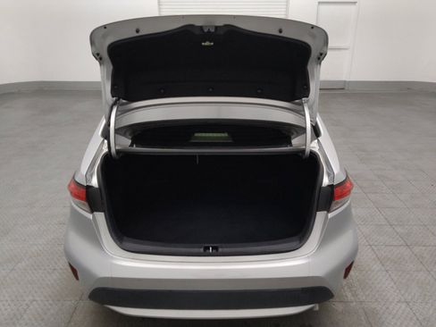 Used 2021 Toyota Corolla LE image 29