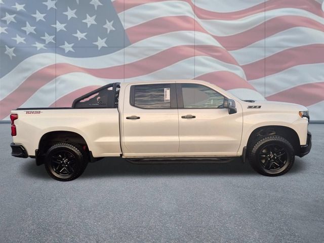 Used 2021 Chevrolet Silverado 1500 LT Trail Boss w/ Convenience Package II AWD/4WD image 2