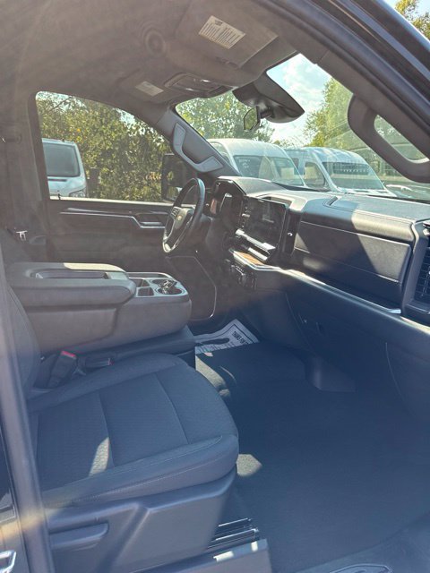 Used 2025 Chevrolet Silverado 2500 LT w/ Convenience Package AWD/4WD image 14