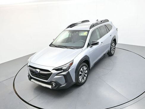 Used 2024 Subaru Outback Limited AWD/4WD image 21